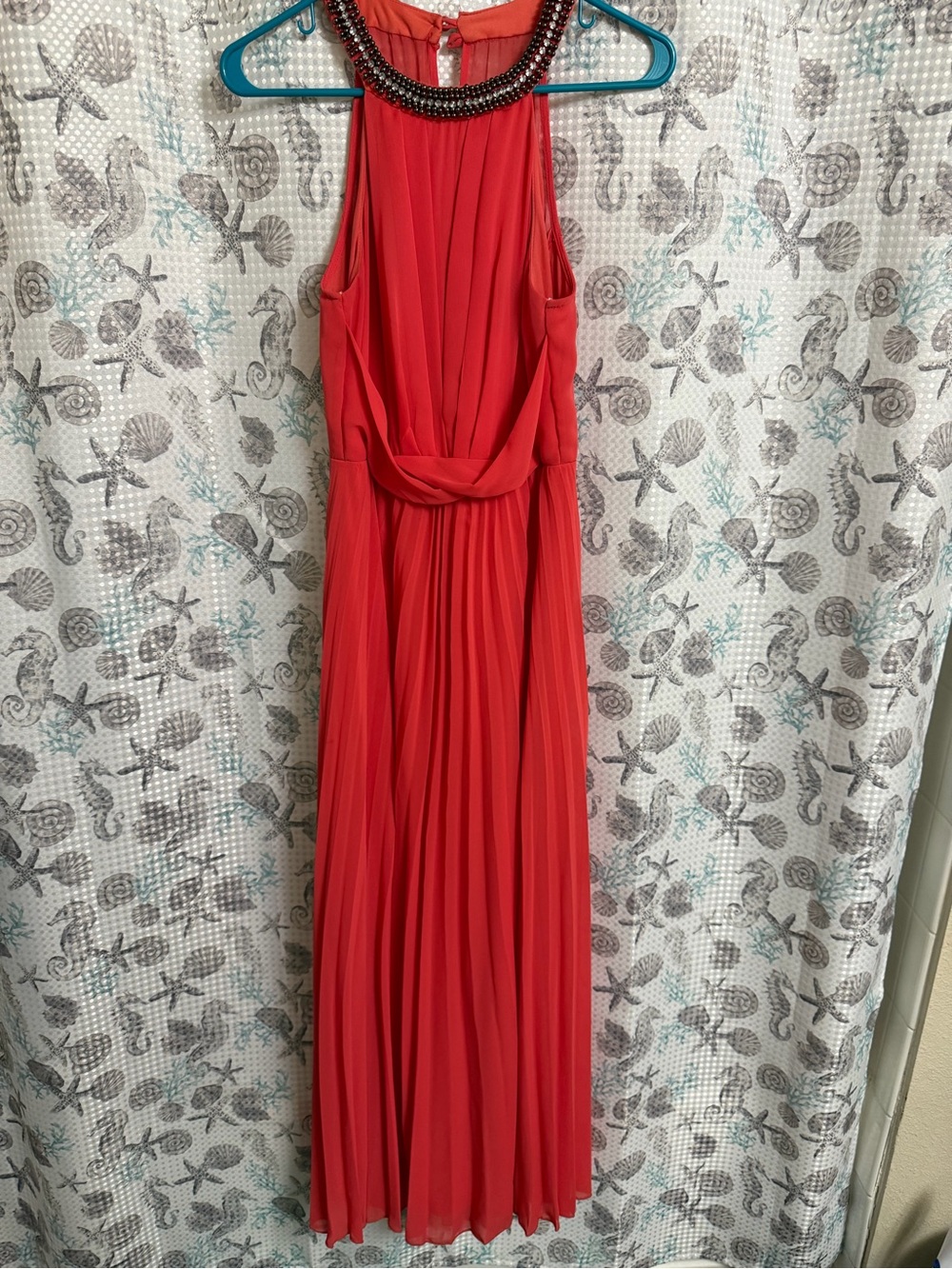 B. Darlin Coral/Red Pleated Halter Maxi Dress Size 3/4